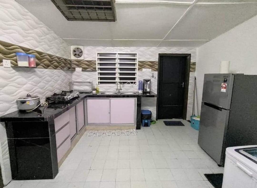 Idaman Private Pool Mslim * Kuala Kangsar